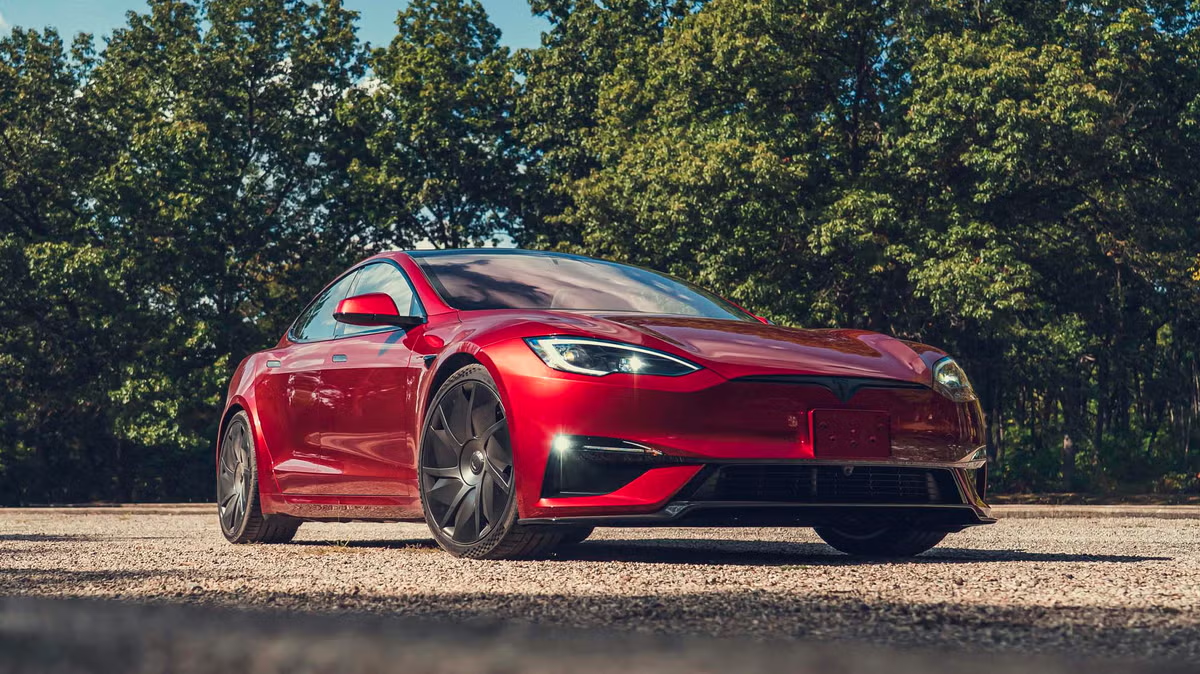 Tesla Model S Plaid
